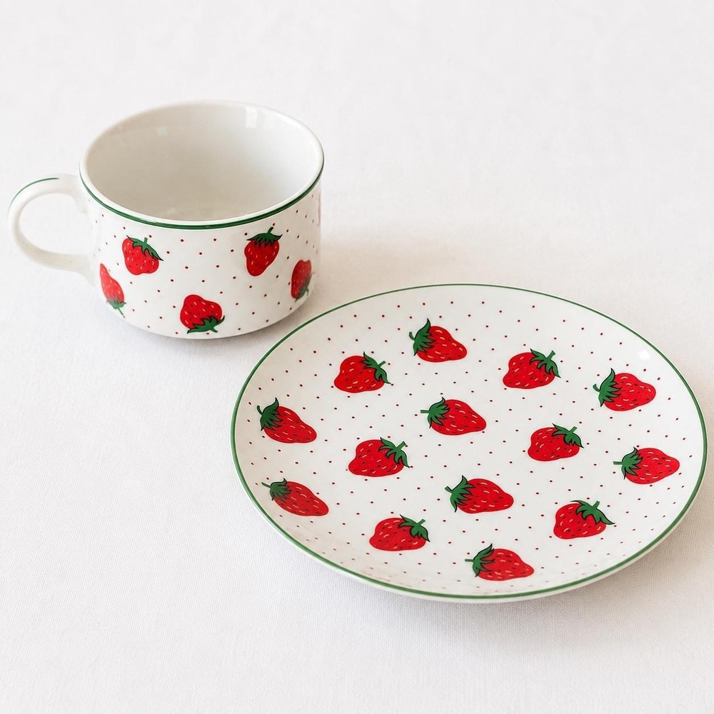 Retro Strawberry Teacup Saucer Fruit Cottagecore Kitsch Kitchen‎ Decor Farmhouse